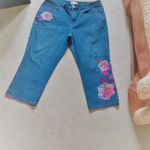 Coldwater Creek Embroidered Demin Crops